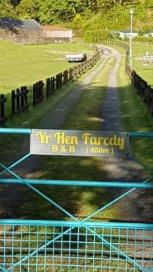 Yr Hen Farcdy Bed & Breakfast Talsarnau Bagian luar foto